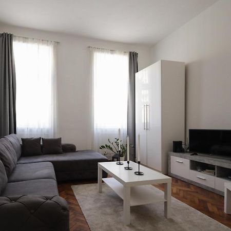 Apartment 10-Next Metro U3 Wien Eksteriør bilde