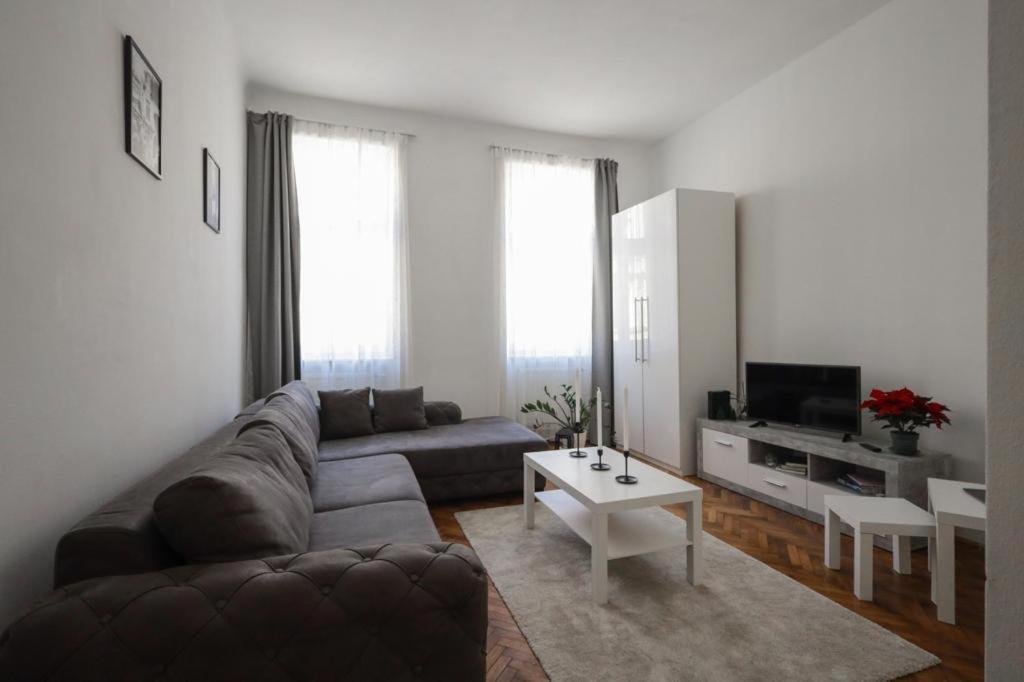Apartment 10-Next Metro U3 Wien Eksteriør bilde
